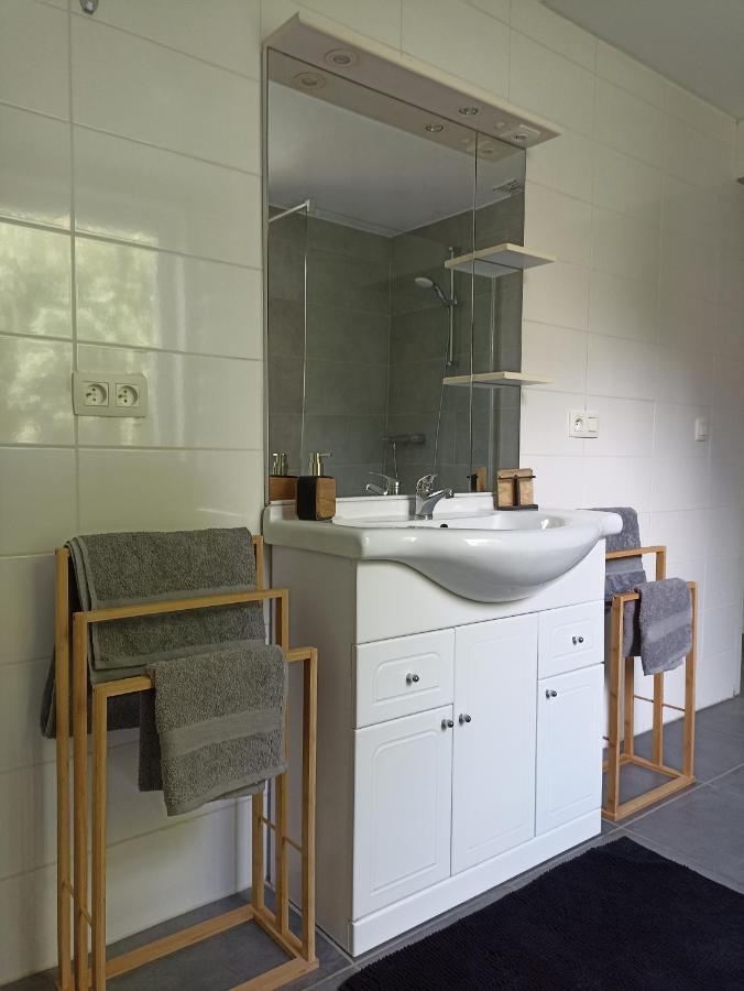 Loft Paisible Sur Les Hauteurs Du Centre Ville Spa Exteriör bild